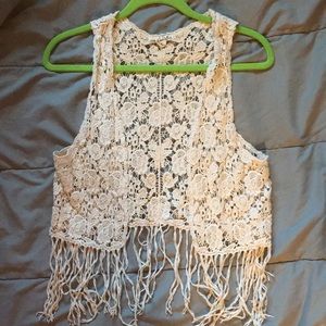 One Clothing crochet boho vest fringe Sz S Ivory